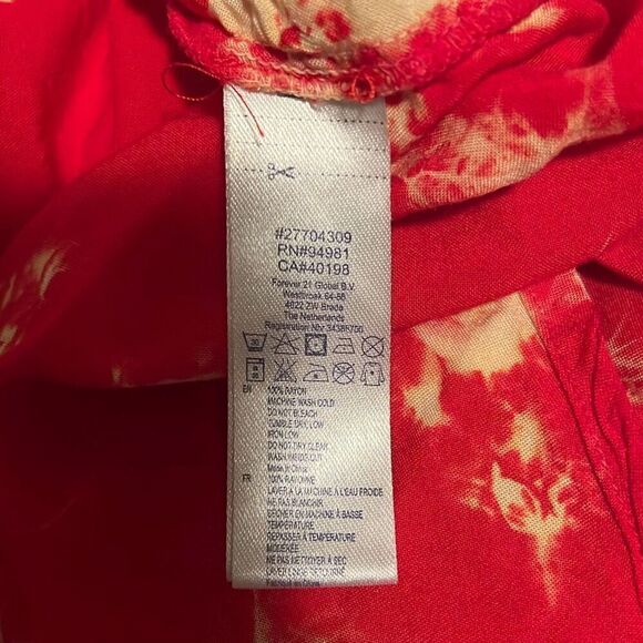 Forever 21 Women's Red Tie Dye Metallic Studs Back Cut-out Tank Top - Picture 8 of 8